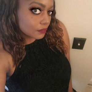 Meet your Posher, Mina